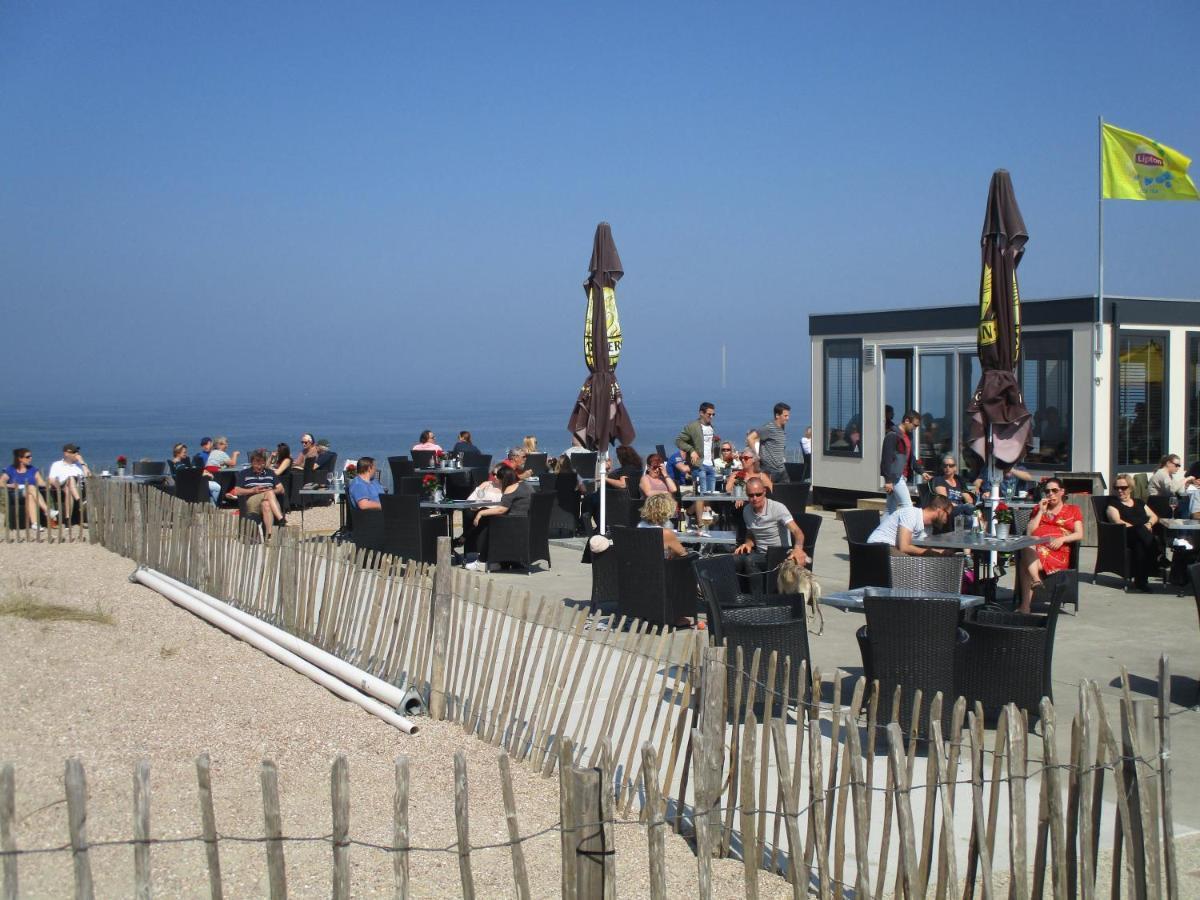 Vakantiehuisje Gelegen Op Een Kattensprong Van Veerse Meer En Noordzee! Kamperland Exterior foto